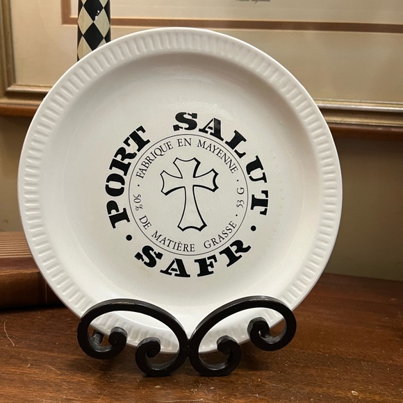 💐 white and black Port Salut Safr Cheese plate - Picture 1 of 3